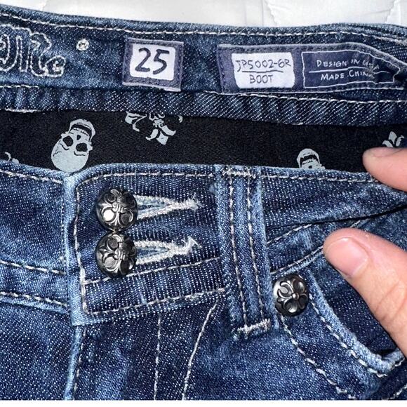 Miss Me Womens Size 25 Embellished Boot Cut JP5002-6R Flap Pocket Denim Jeans - Picture 6 of 9